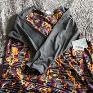 Lularoe Randy tee